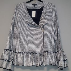 Elegant blue and white stripped Blazer